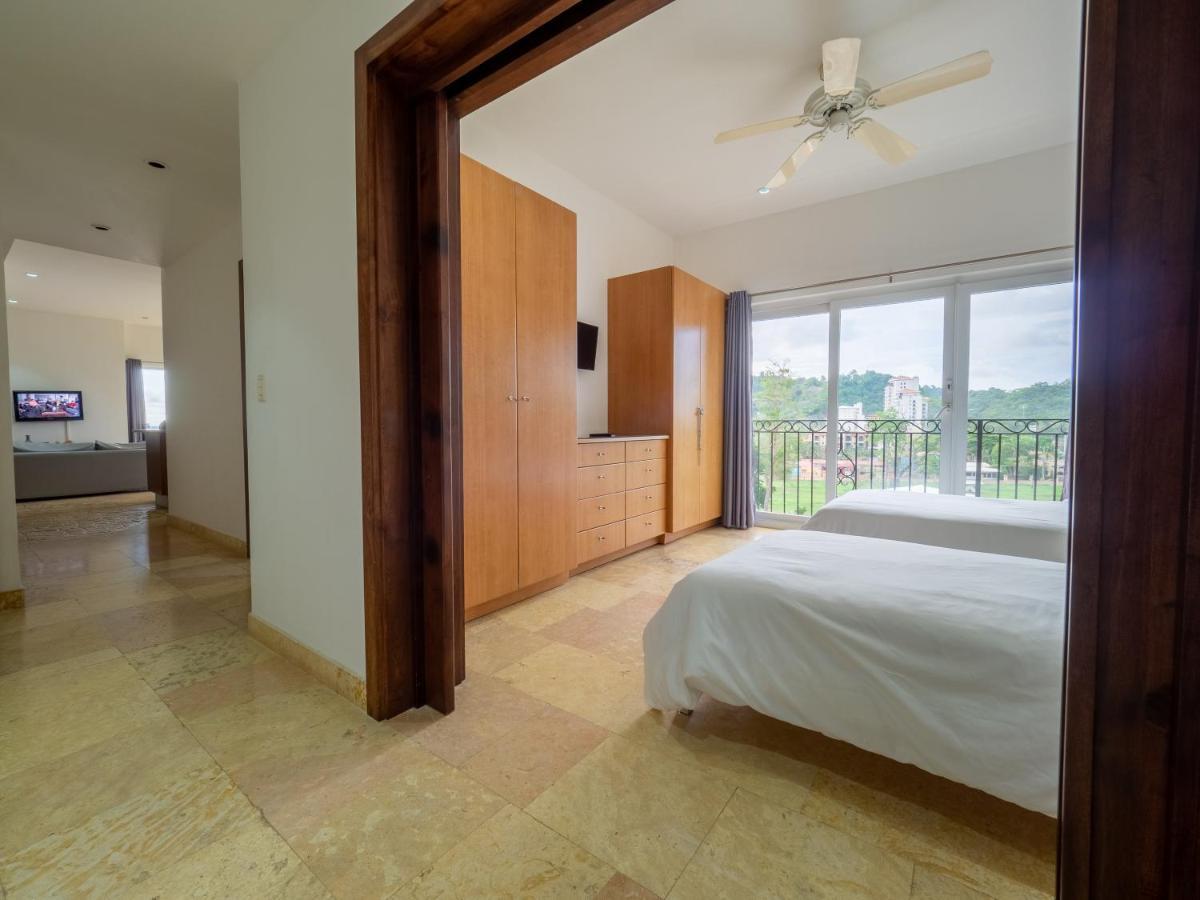 Ocean Terrace, Beachfront- A505 哈科 外观 照片